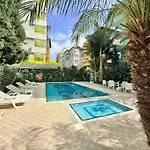 Sa Apartments! Cleopatra Beachfront 2bd Apartmán *