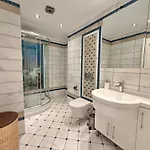Sa Apartments! Cleopatra Beachfront 2bd * Alanya