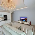 Sa Apartments! Cleopatra Beachfront 2bd