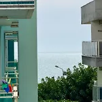 Sa Apartments! Cleopatra Beachfront 2bd Alanya