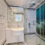 Sa Apartments! Cleopatra Beachfront 2bd Apartmán
