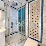 Sa Apartments! Cleopatra Beachfront 2bd Apartmán *