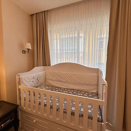 Apartmán Sa Apartments! Cleopatra Beachfront 2bd Alanya
