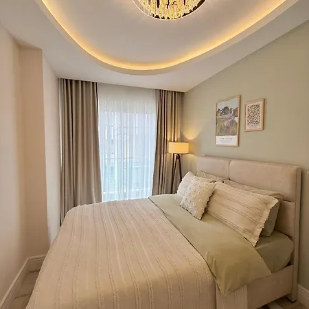 Sa Apartments! Cleopatra Beachfront 2bd Alanya