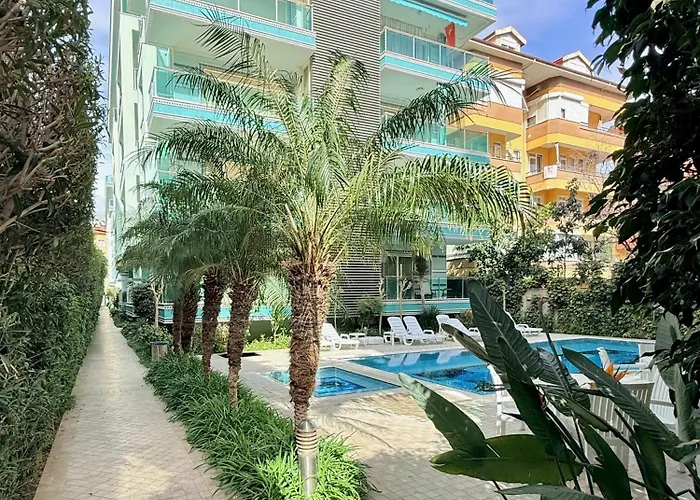 Апартаменты Sa Apartments! Cleopatra Beachfront 2bd