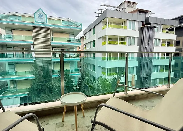 Sa Apartments! Cleopatra Beachfront 2bd Lejlighed
