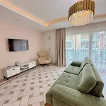 Sa Apartments! Cleopatra Beachfront 2bd Apartment Alanya