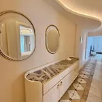 Apartment Sa Apartments! Cleopatra Beachfront 2bd