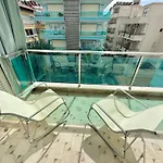 Sa Apartments! Cleopatra Beachfront 2bd