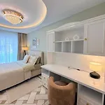 Apartment Sa Apartments! Cleopatra Beachfront 2bd *