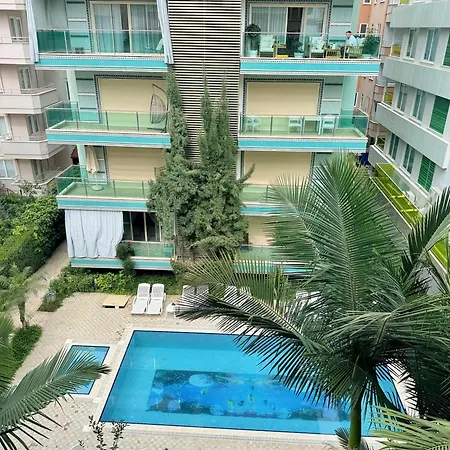 Sa Apartments! Cleopatra Beachfront 2bd Appartement Alanya