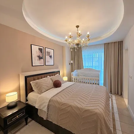 Sa Apartments! Cleopatra Beachfront 2bd Appartement Alanya