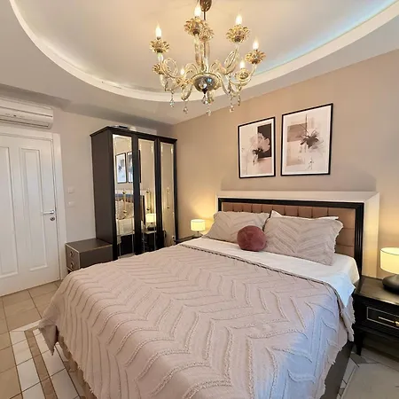 Sa Apartments! Cleopatra Beachfront 2bd Appartement
