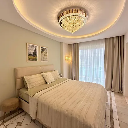 Sa Apartments! Cleopatra Beachfront 2bd *