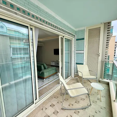 Sa Apartments! Cleopatra Beachfront 2bd